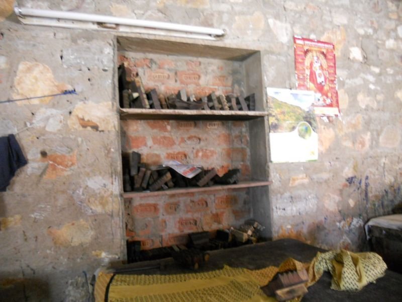 画像2: インド木版 サンガネール マキシラップスカート