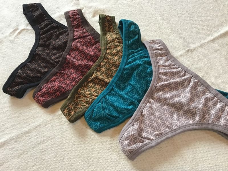 画像1: フラワーオブライフ Tバック ショーツ★Mサイズ ヨガ yoga 神聖幾何学 (1)