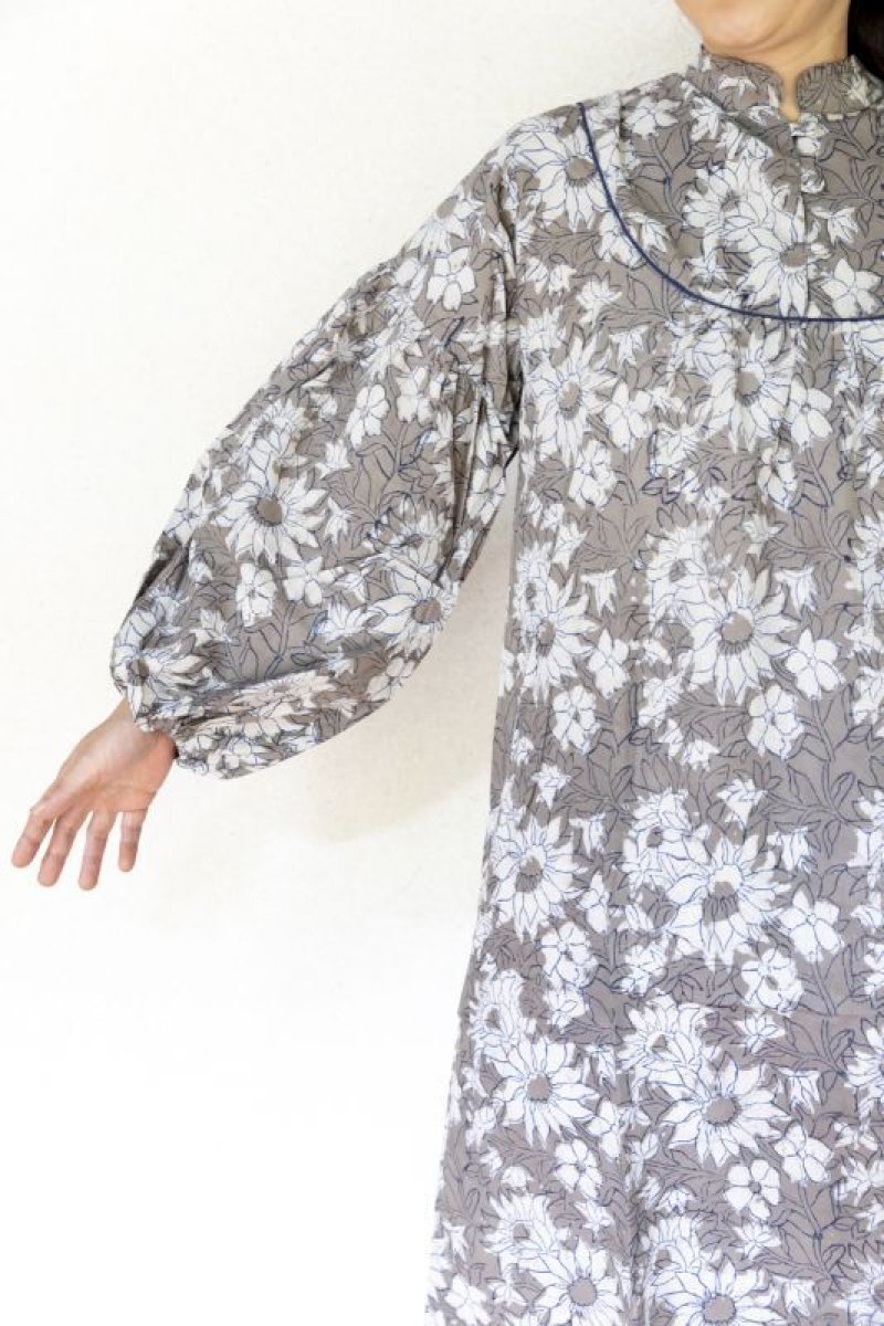 画像2: アジュラク ワーク カーディガン ブロックプリントx綿麻 SM サイズ 作業用カーデ