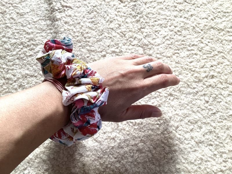 画像1: NEW !ブロックプリント ビッグシュシュ