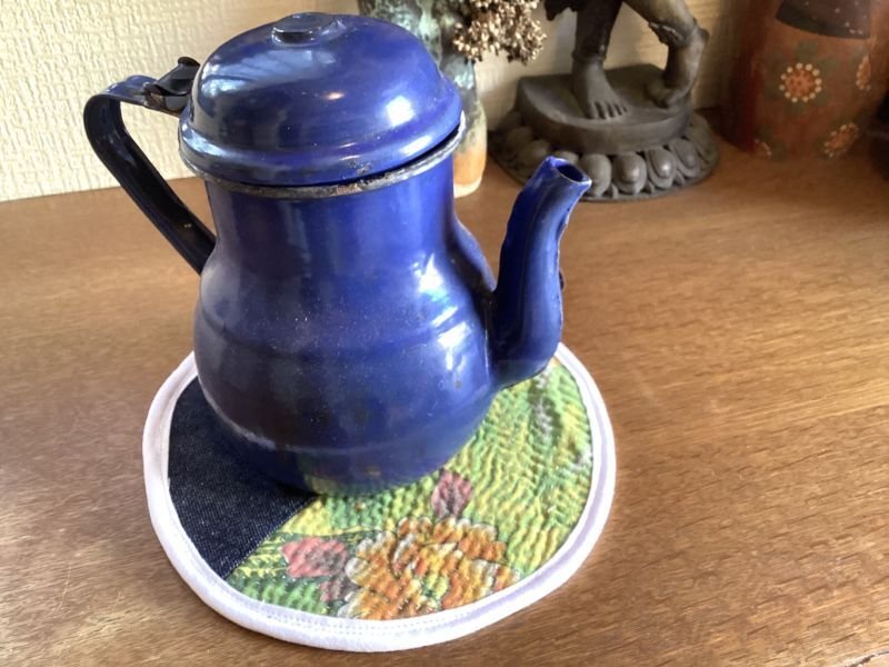 画像17: TrishuL made 鍋敷き★鍋つかみ 藍染デニム ラリーキルト 手織りヘンプ リネン アワイヨ (17)