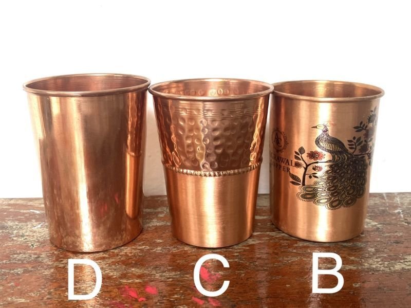 銅製コップ