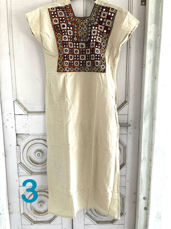 民族手刺繍ミラーワーク スリットマキシワンピ