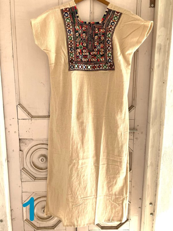 民族手刺繍ミラーワーク スリットマキシワンピ