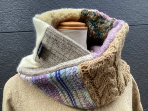 1アップサイクルスヌード　手織りヒマラヤンウール