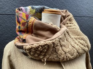 8アップサイクルスヌード 手編みウールニット