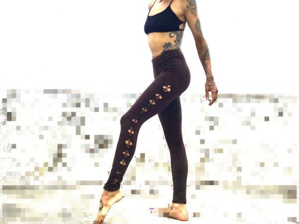 カッティングレギンス