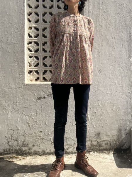 ブロックプリントブラウス